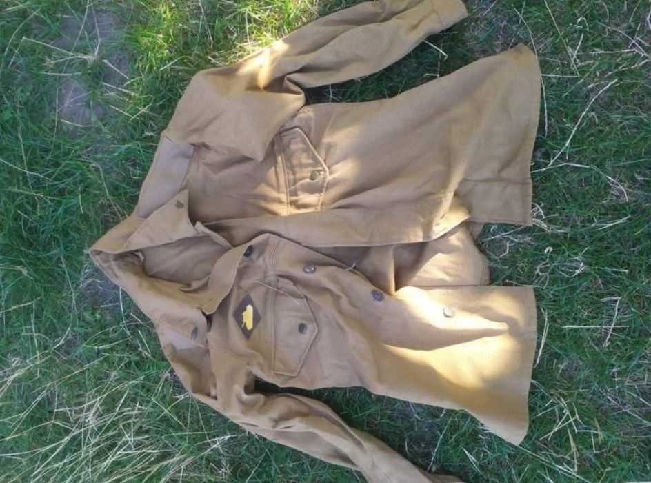 Кітель армійський.