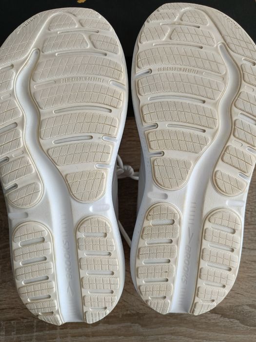 Brooks Ghost Max 2 buty do biegania