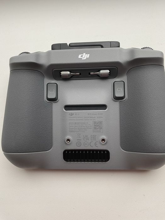 Квадрокоптер DJi міні про 4