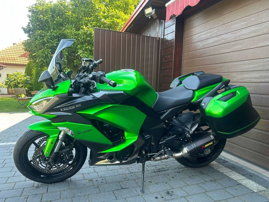 Kawasaki Z1000 SX 2017 Akrapovic