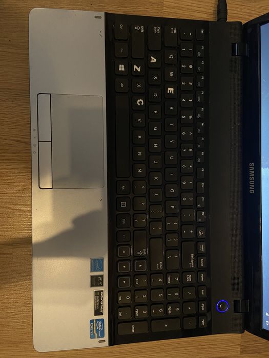 Laptop Samsung Używany