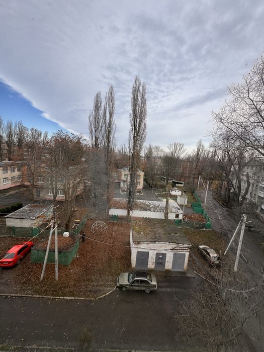 Продам 3кімнатну квартиру під ремонт! Газове опалення TotokM