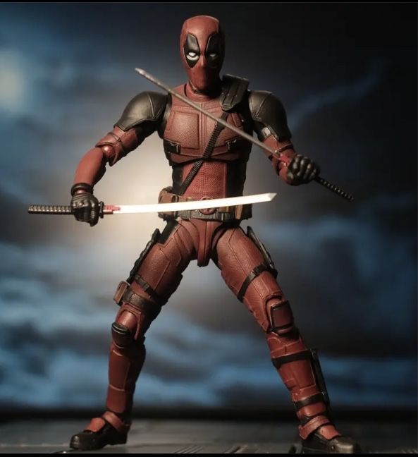 Deadpool 2  figurka