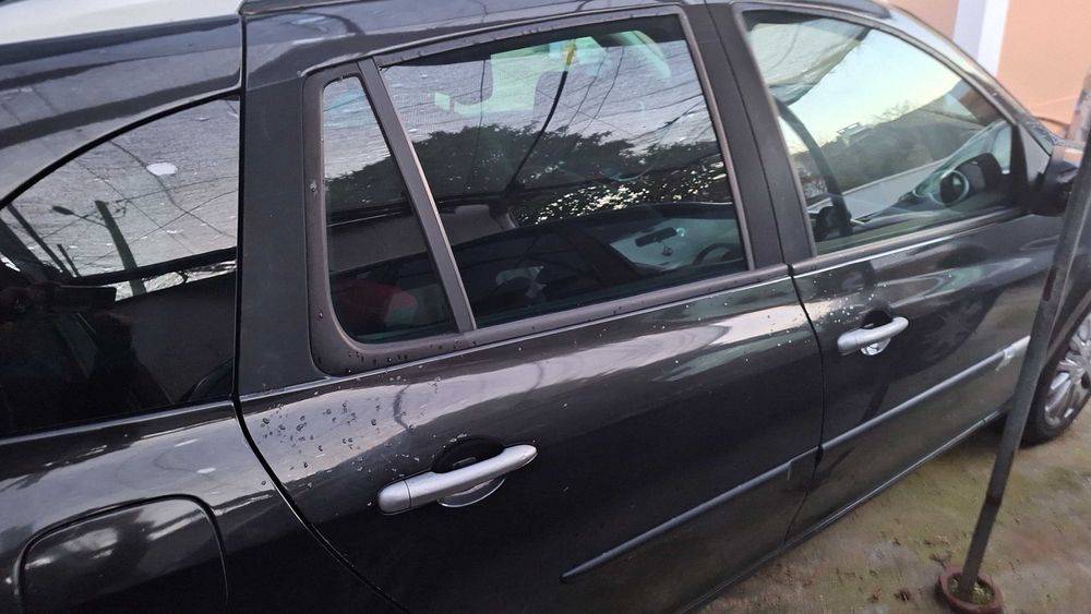 Renault Clio 3 2009/12 gasolina e Gpl excelente estado