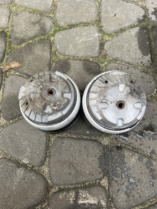 Подушка мотора двигуна Мерседес