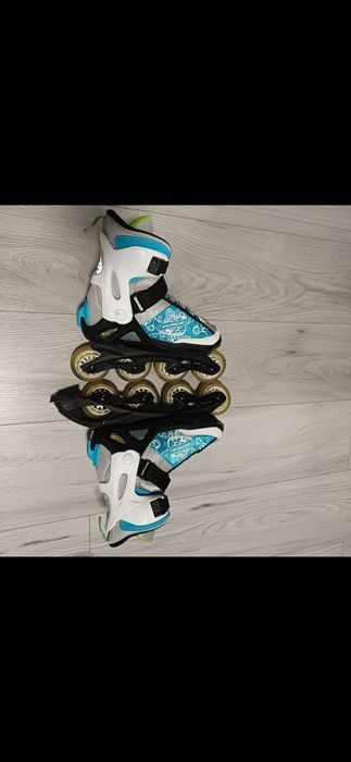 роліки крутої фірми Rollerblade  розмір 36.5-40.5, устілка 23-26 см