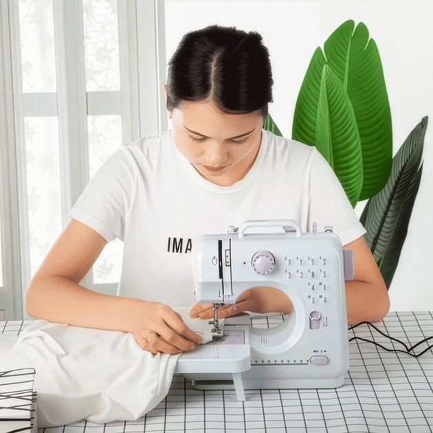 Швейная машинка 12в1 + оверлок + педаль FHSM-505 Домашняя мини-машина