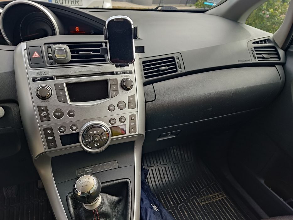 Toyota Verso D4D 7 lugares — photo 4