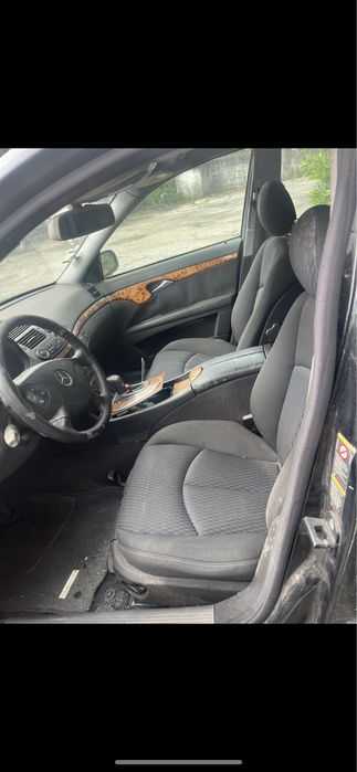Merccedes classe E 211 220 CDI 16 V 150 CV Ano 2003