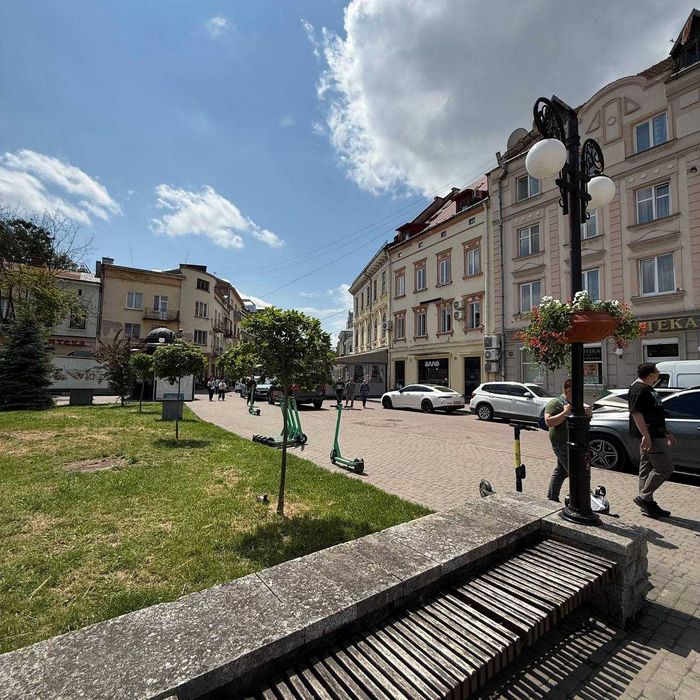 Оренда виняткового комерційного приміщення в одній із найпрестижніших та найпрохідніших локацій міста. - Widok 3