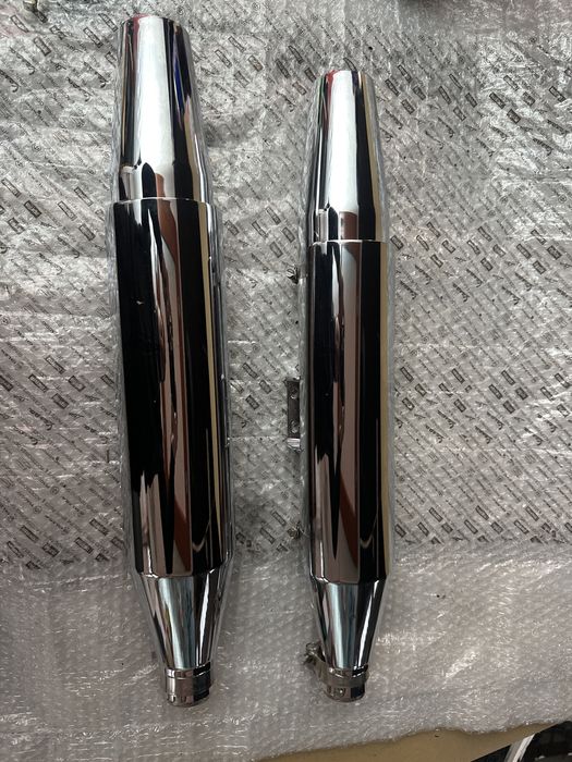 Wydechy Tłumiki Harley Davidson Softail Heritage Deluxe FLDE 64900456 D186