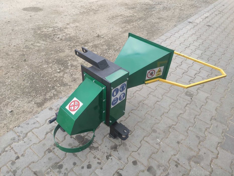 Rębak do drewna i gałęzi 8 cm / 11 cm - rozdrabniacz rembak walcowy