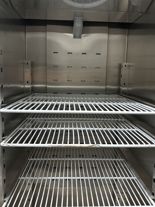 Frigorífico Industrial Makro Professional GRE2700 INOX – Excelente Estado