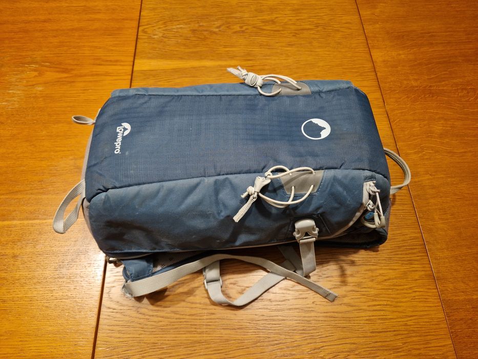 Lowepro Flipside Sport 10L AW niebieski plecak torba na aparat fotogr