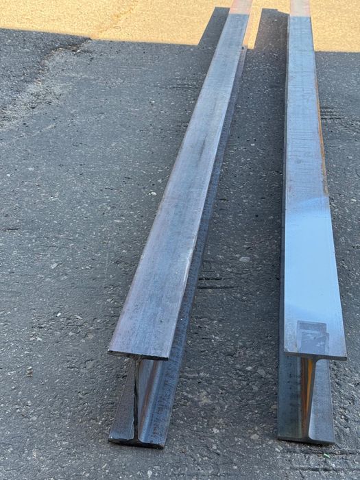 Dwuteownik metalowy