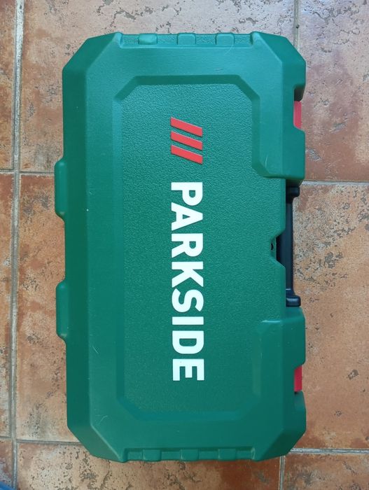 Tesoura de poda a bateria 20V Parkside