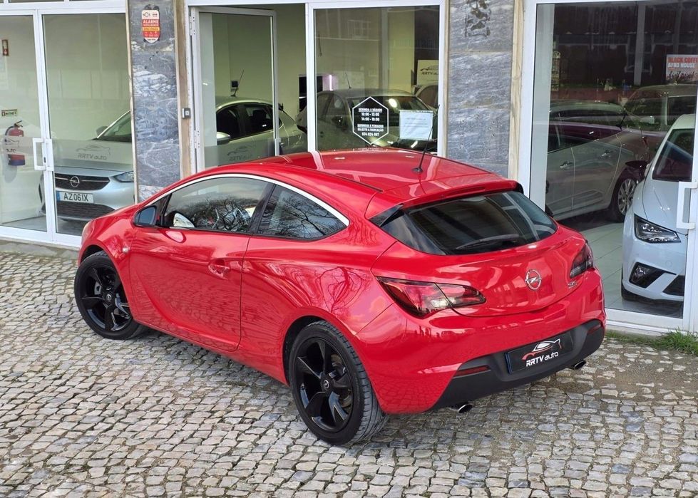 Opel Astra GTC 1.6 T S/S J20