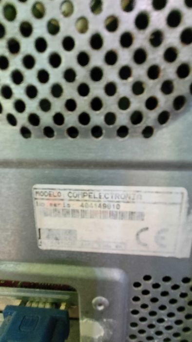 Torre de computador HP Quad core