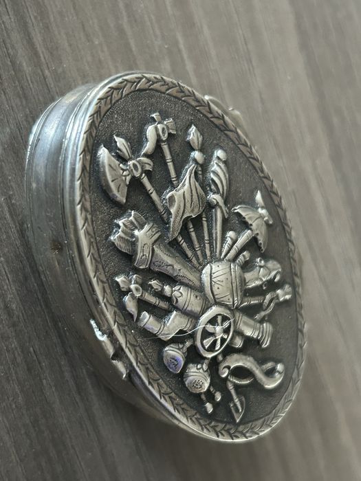 Barokowa srebrna militarna tabakiera. Liegnitz Legnica ok 1750
