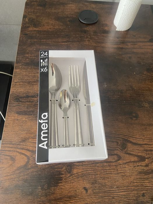 Zestaw sztućcy NOWE