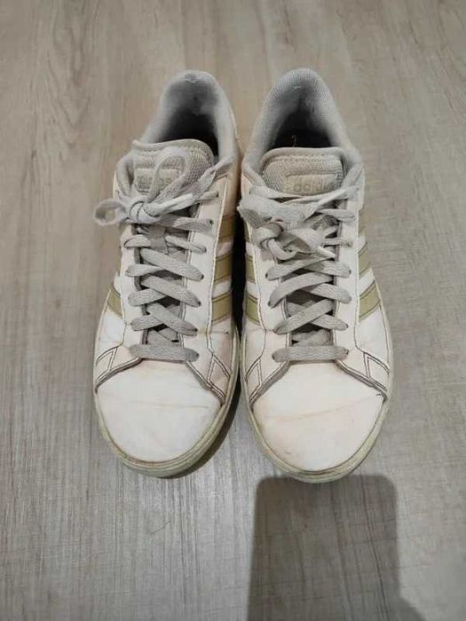 Lote 3 Pares de Ténis: New Balance e Adidas (Tam. 38)