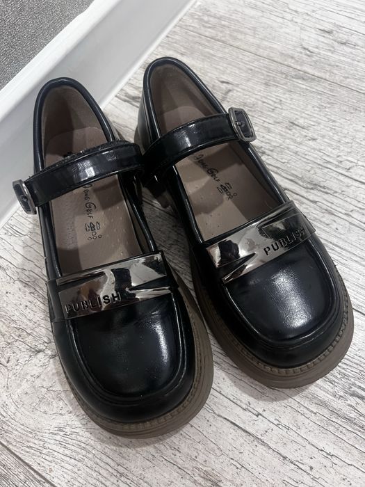 Туфли на девочкку  21 см