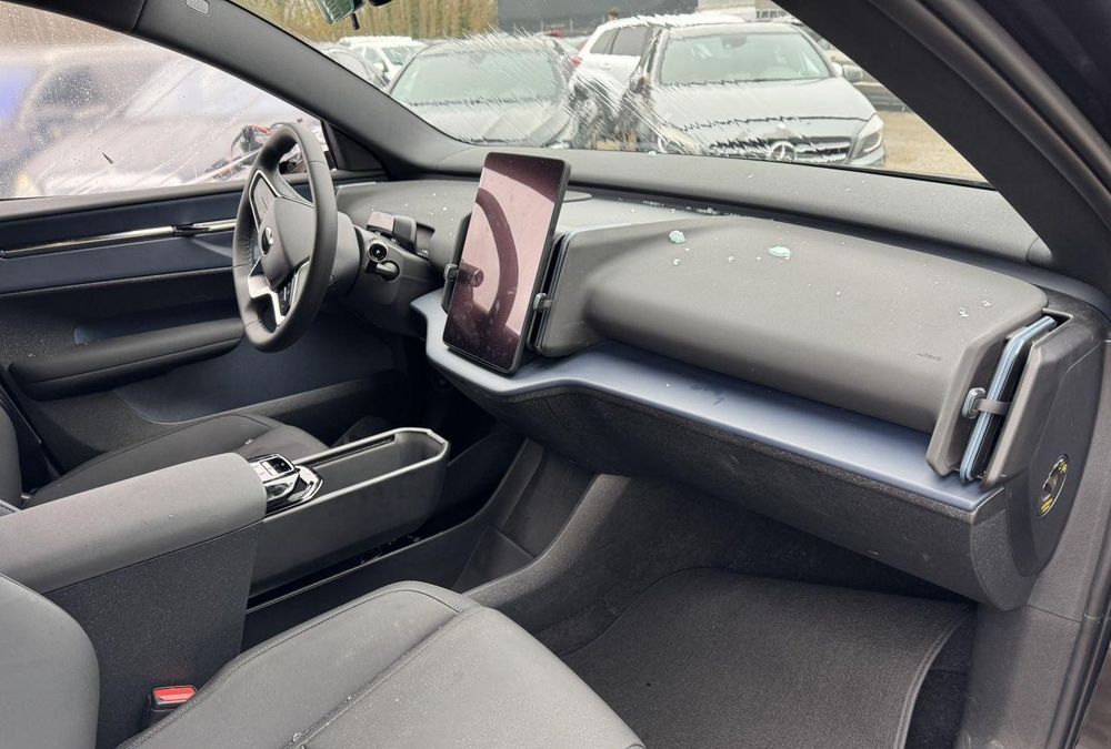 Volvo EX30 - Para Peças