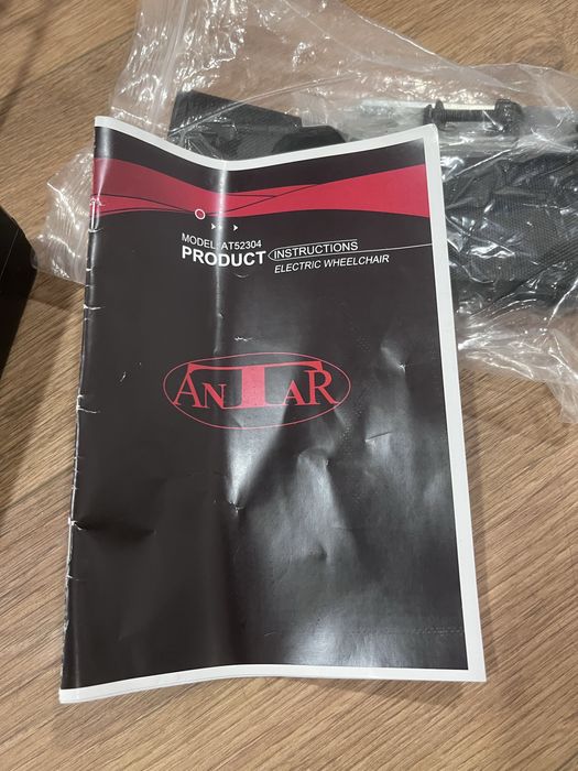 Wozek inwalidzki z napedem elektrycznym