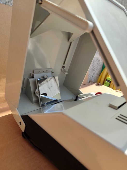 Kindermann Diafocus AV 150 35mm Film Slide Projector/monitor como novo