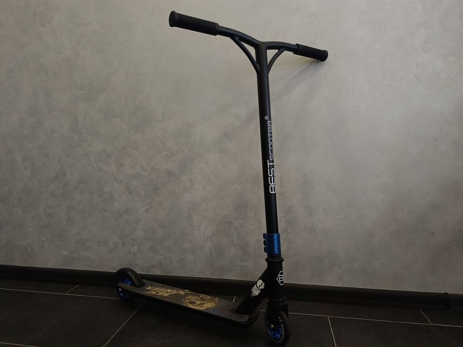 Трюковий самокат