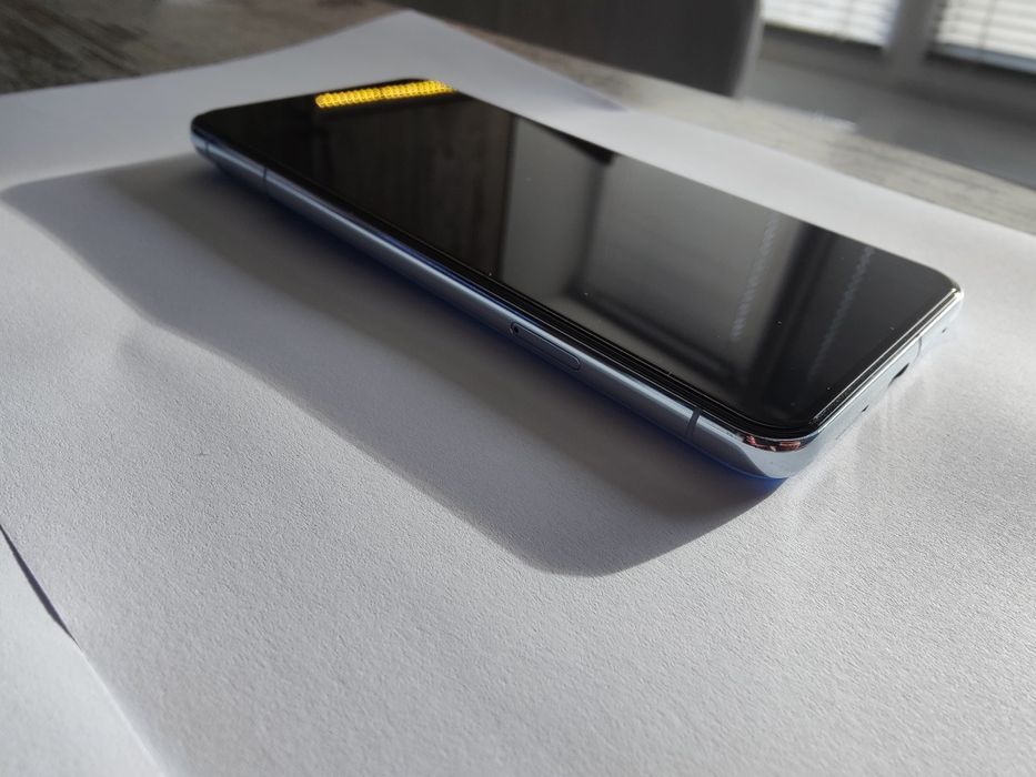 ТЕРМІНОВО!! Google pixel 8pro 12/256гб акум 124 цикли неверлок