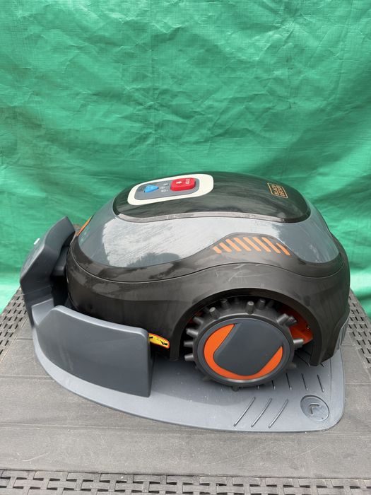 Robot Koszący BLACK+DECKER BCRMW122