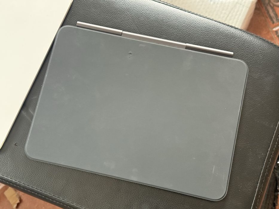 Klawiatura do iPad | Apple Magic Keyboard A2975 EMC 8519