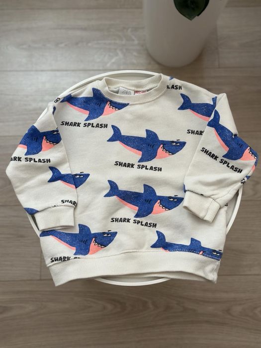 Дитяча кофта світшот Zara з акулами 86 см 18-24 міс стан нової
