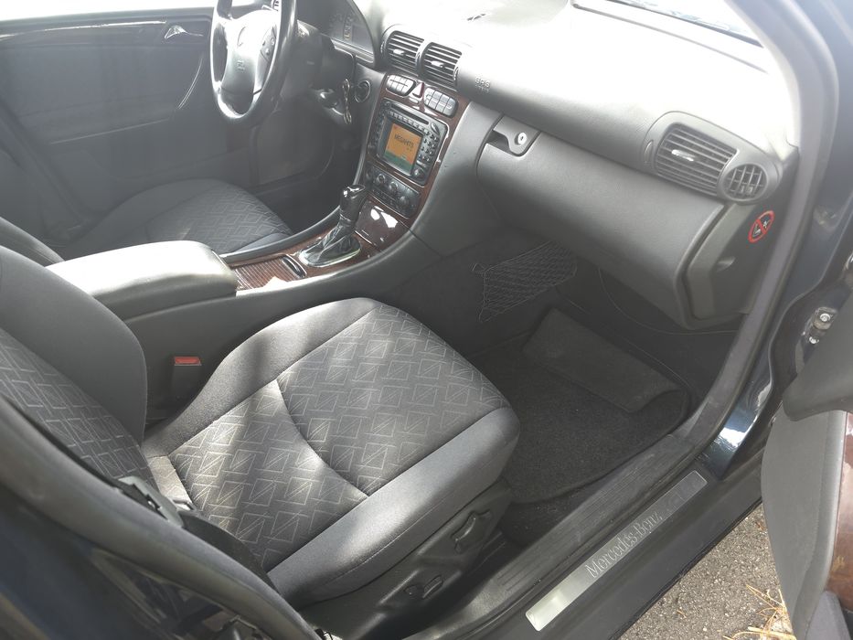 Mercedes Benz C220 CDI