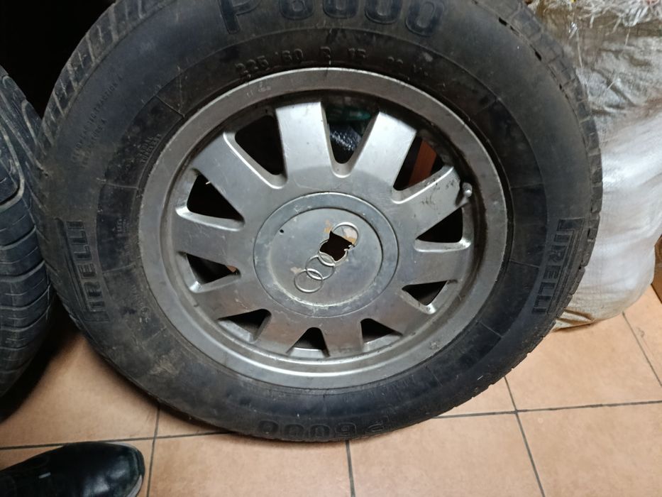 Продам пару Ауді А4