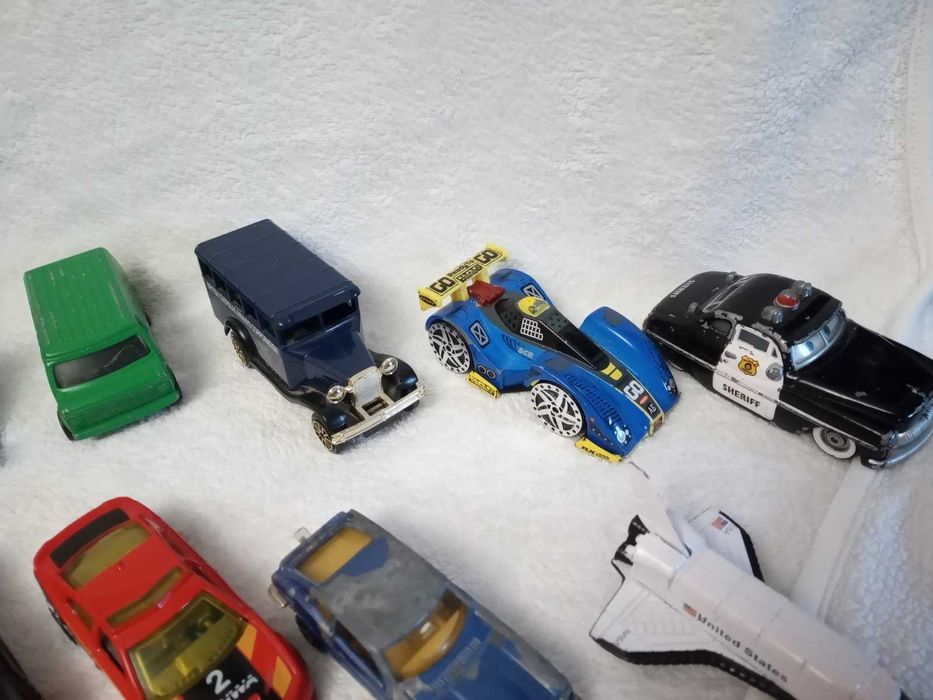 Металеві машинки. Різні.