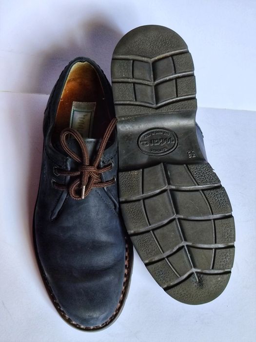 Buty zamszowe MARC, rozmiar 38, dobry stan