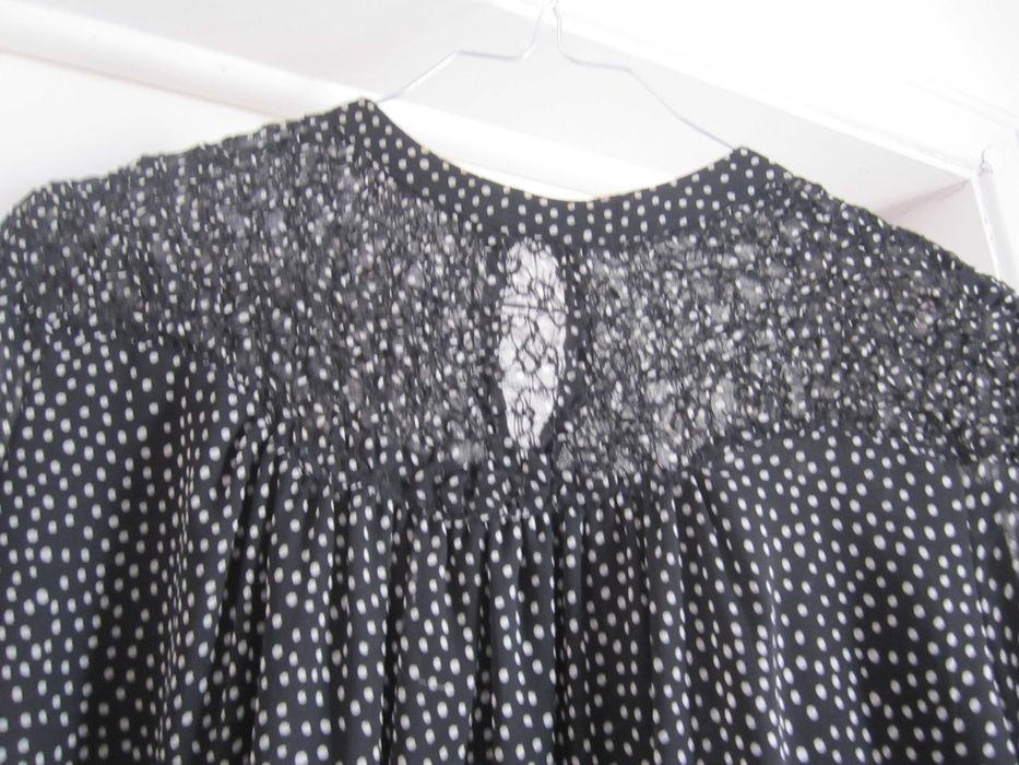 Vestido Zara Preto bolinhas brancas com forro midi, mangas em balão