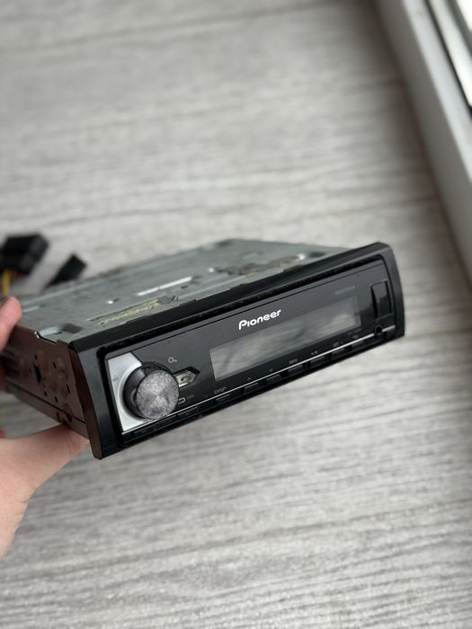 Магнитола Pioneer MVH-X580BT