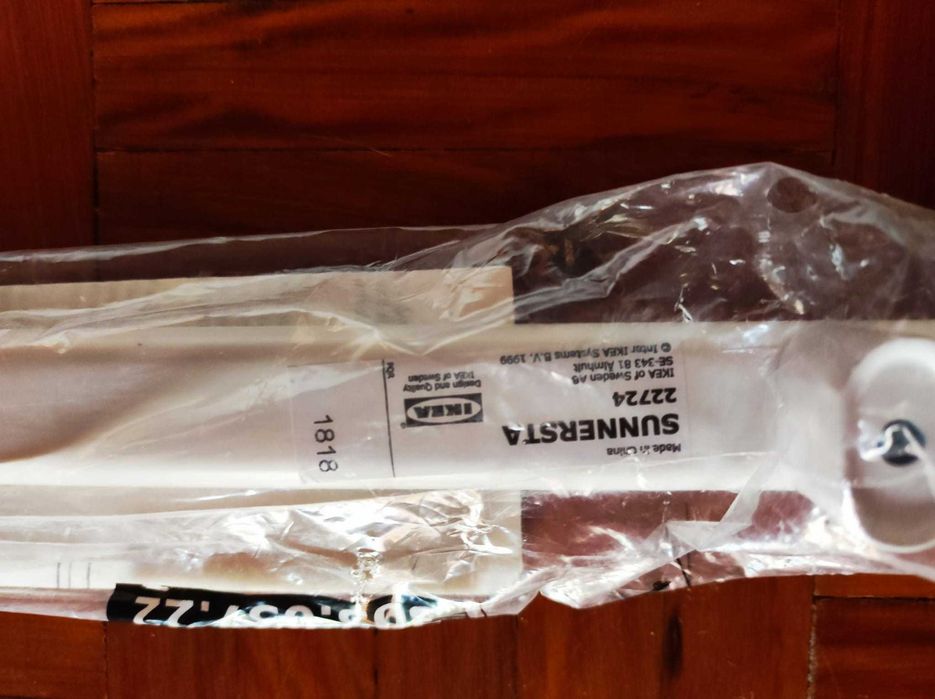 IKEA Sunnersta prateleira e calha referência  603.926.51.