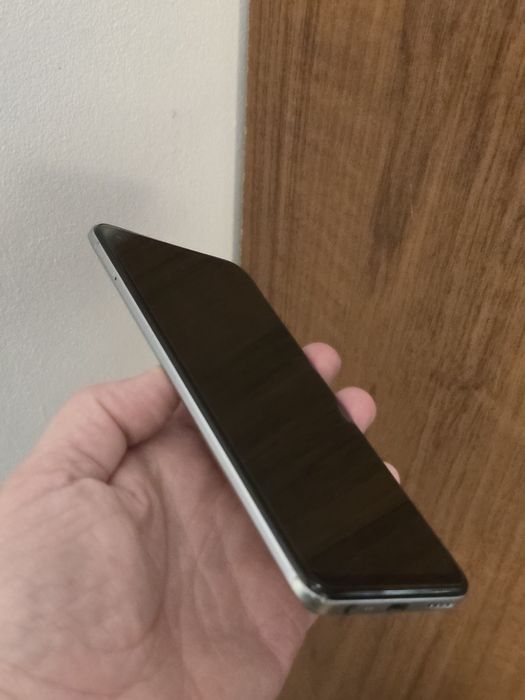 Realme 8 6/128 Gb Srebrny Jak Nowy