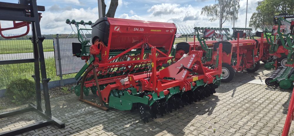 Zestaw nabudowany Agregat talerzowy Siewnik 2 talerz Agro-masz