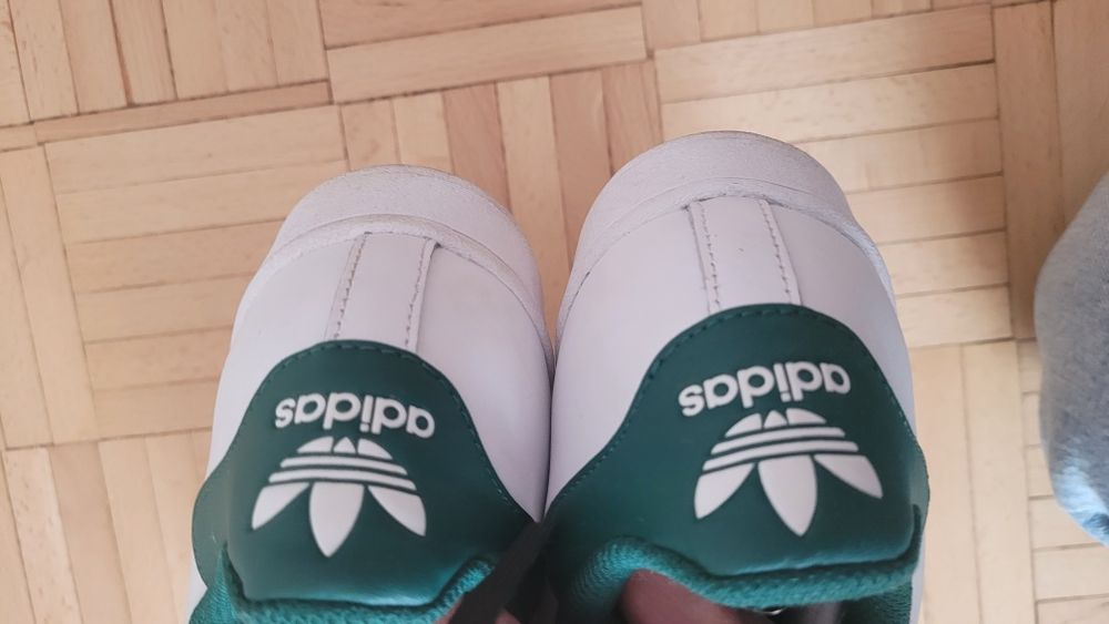 Superstar adidasy 42 2/3
