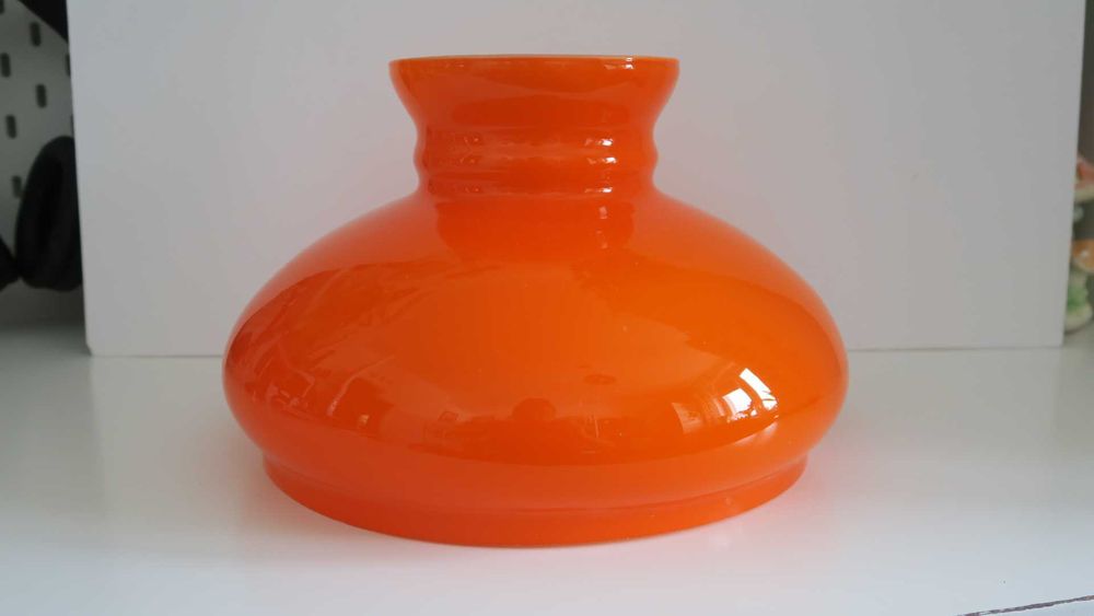 Piękny szklany klosz do lampy naftowej typu Alladyn pomarańczowy