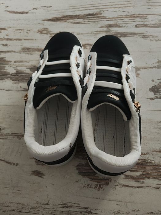 Trampki Nike  czarno białe