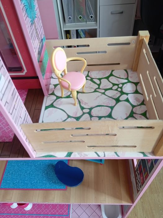 Domek dla lalek Barbie