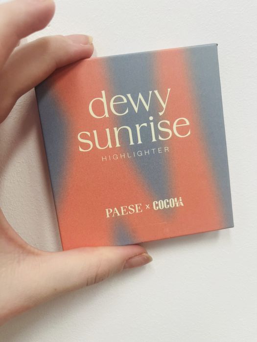 Rozświetlacz paese x cocolita dewy sunrise