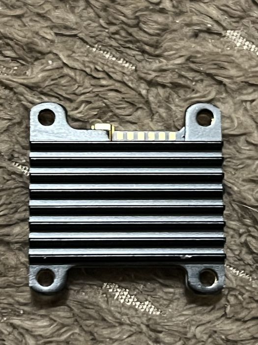 Зарядний пристрій, антени, акуми