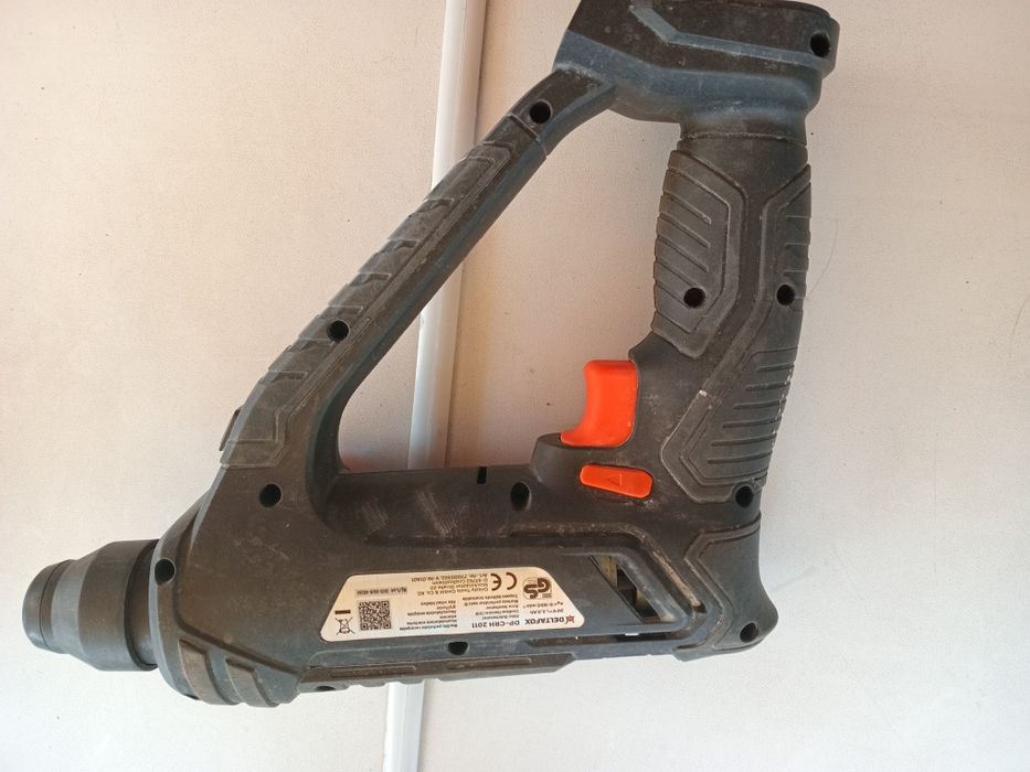 Продам перфоратор тушка